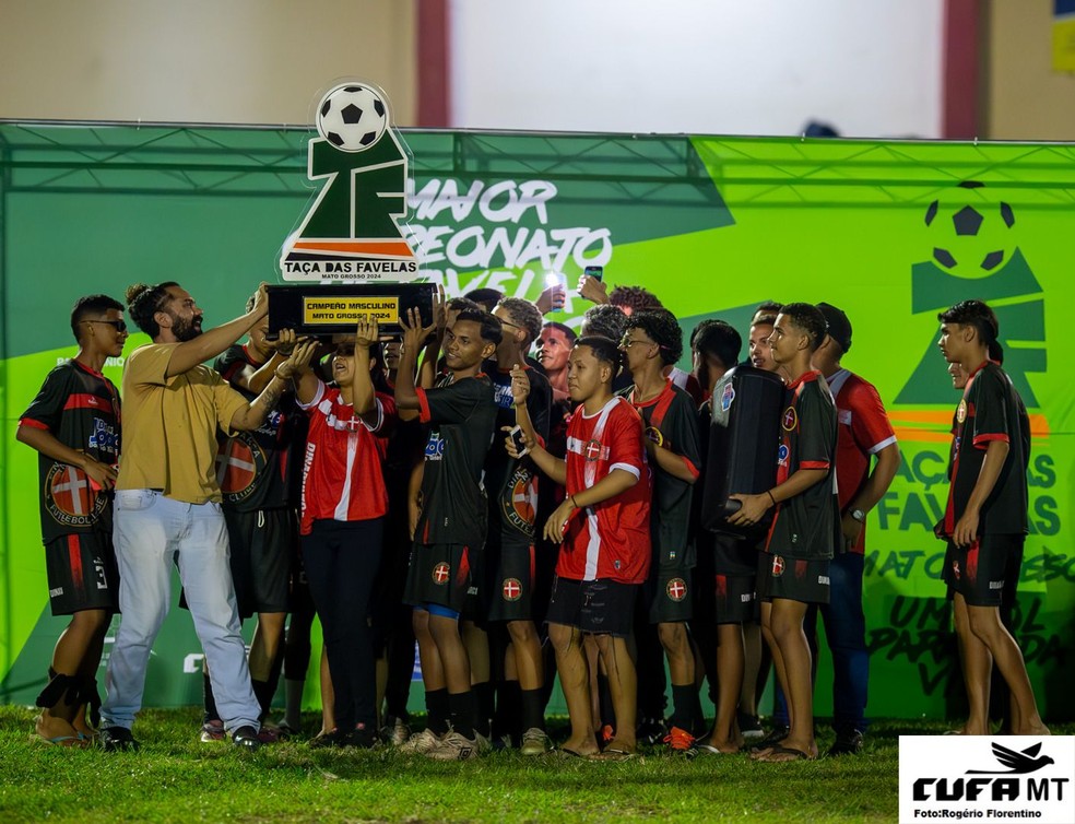 Jardim Vitória campeão da Taça das Favelas MT masculino — Foto: Rogério Florentino/Cufa MT