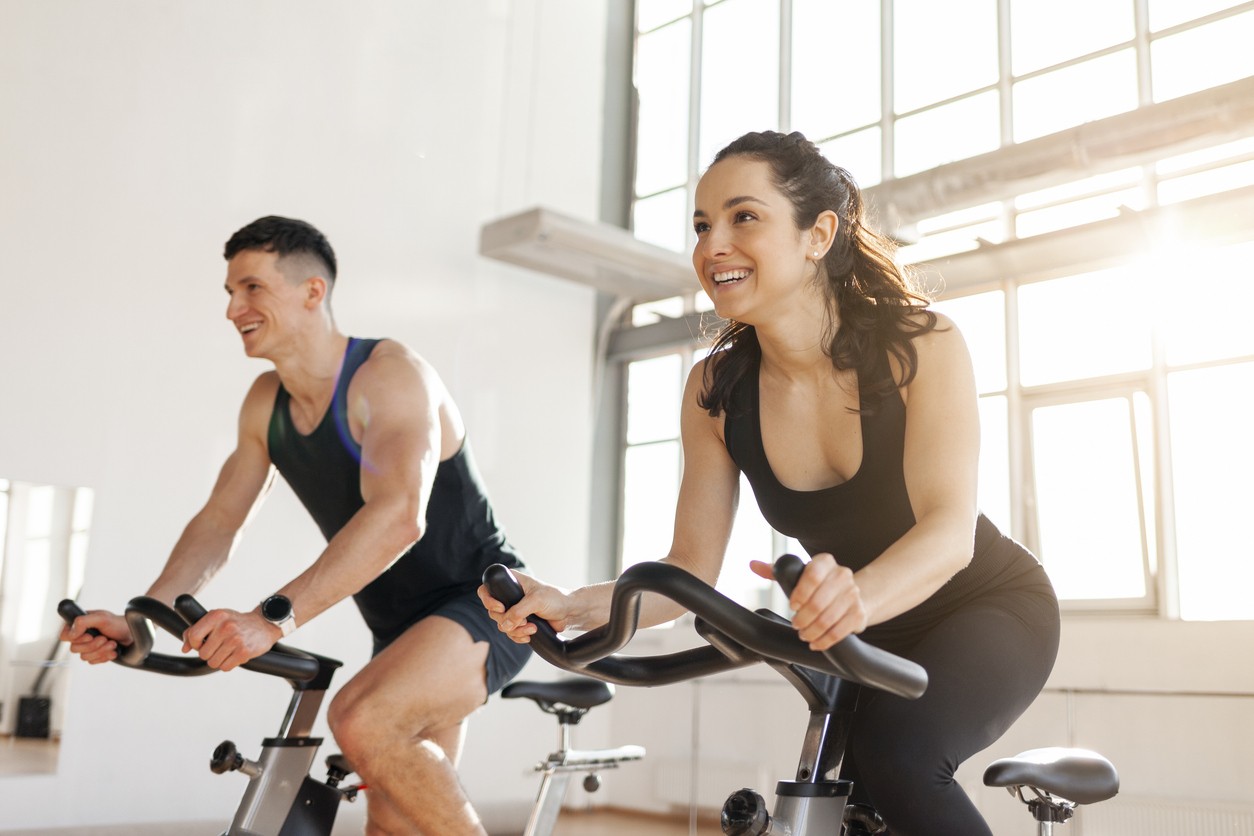Tenho pouco tempo na academia: o que fazer no treino? | Ge