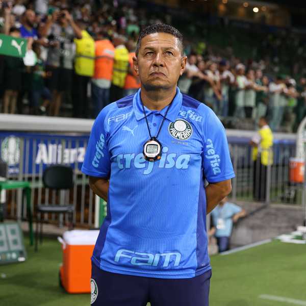 Ofensas xenofóbicas contra auxiliar do Palmeiras durante jogo de futebol Sub-20