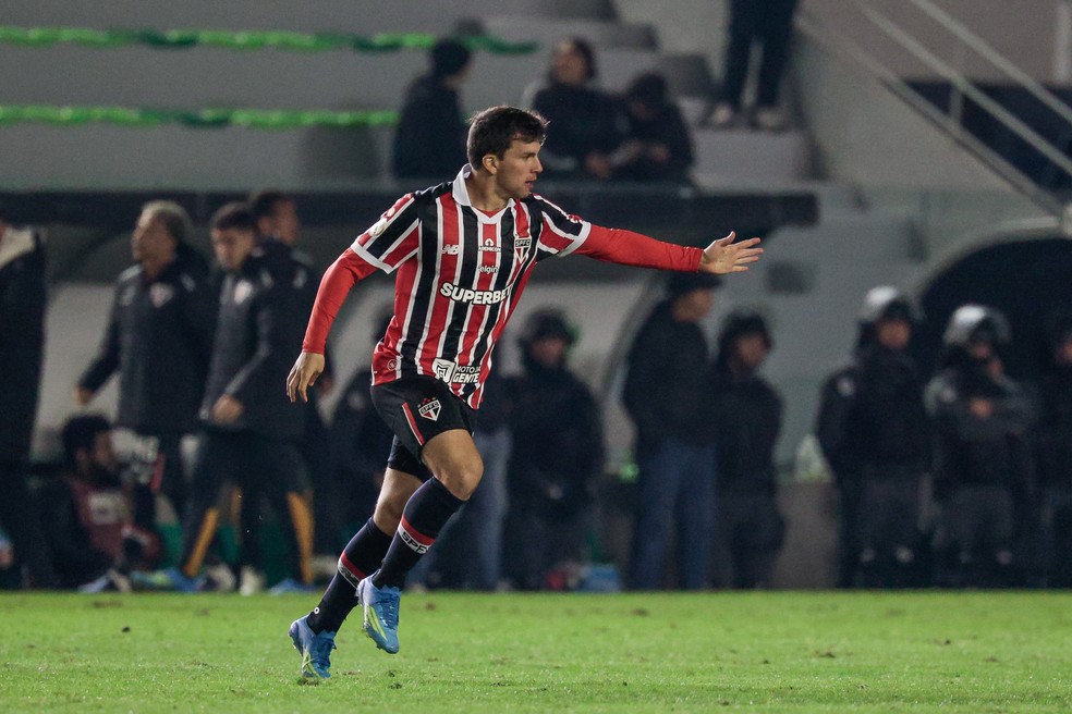 De saída! Atacante do São Paulo deve ser emprestado para clube da MLS