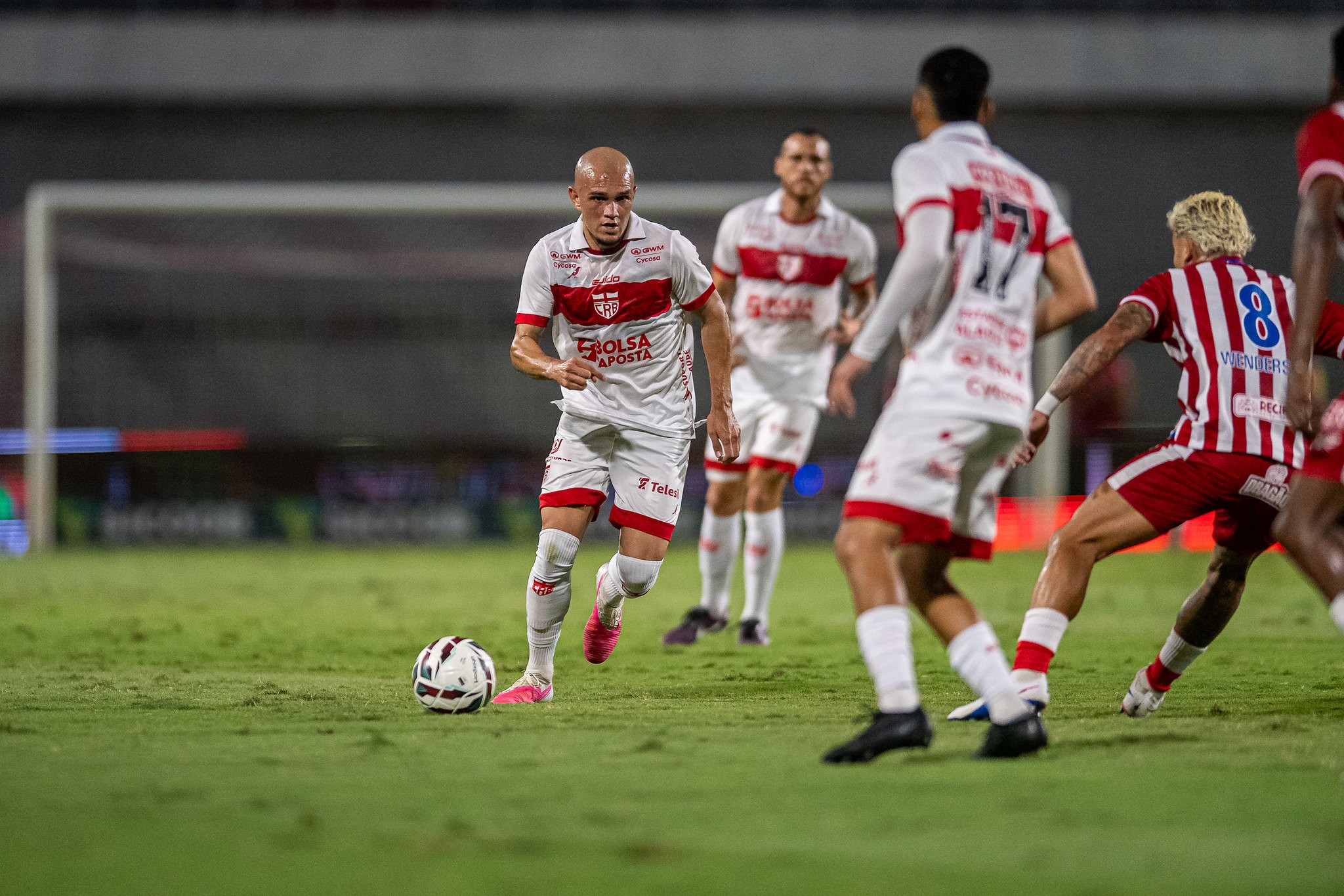 O que mudou com Matias? Crystopher diz que cumpriu funções direntes nos últimos jogos do CRB