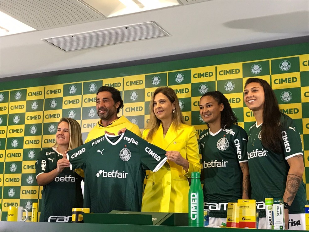 Fifa apresenta Palmeiras em site oficial como campeão mundial de