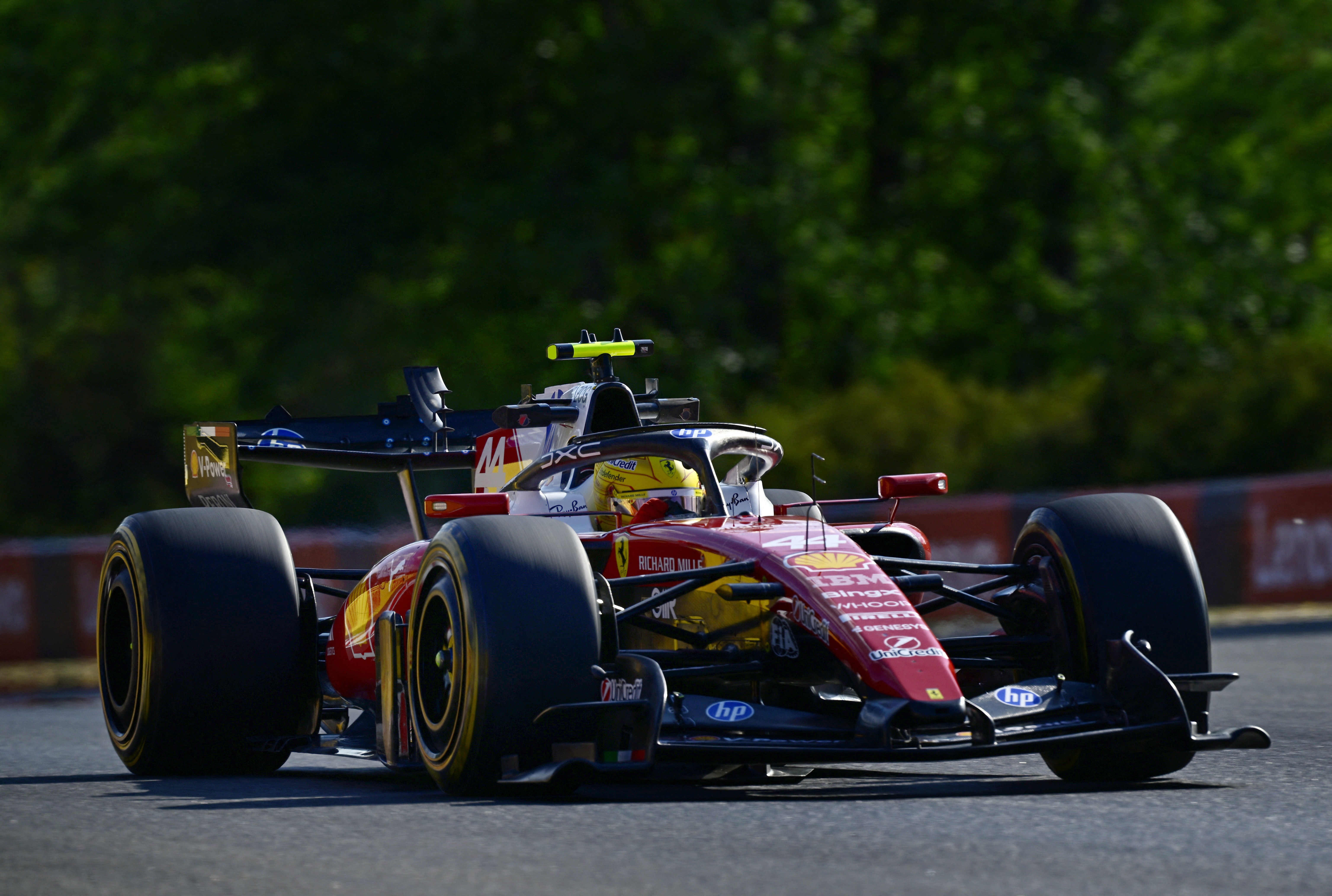 GP da Hungria: Hamilton lidera dobradinha da Ferrari no 2º treino