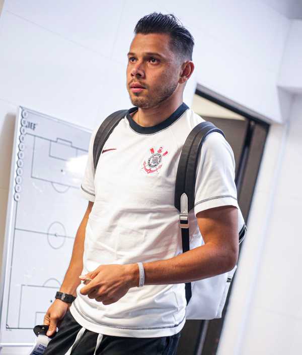 Romero suspenso por cartão amarelo e desfalca o Corinthians no próximo jogo