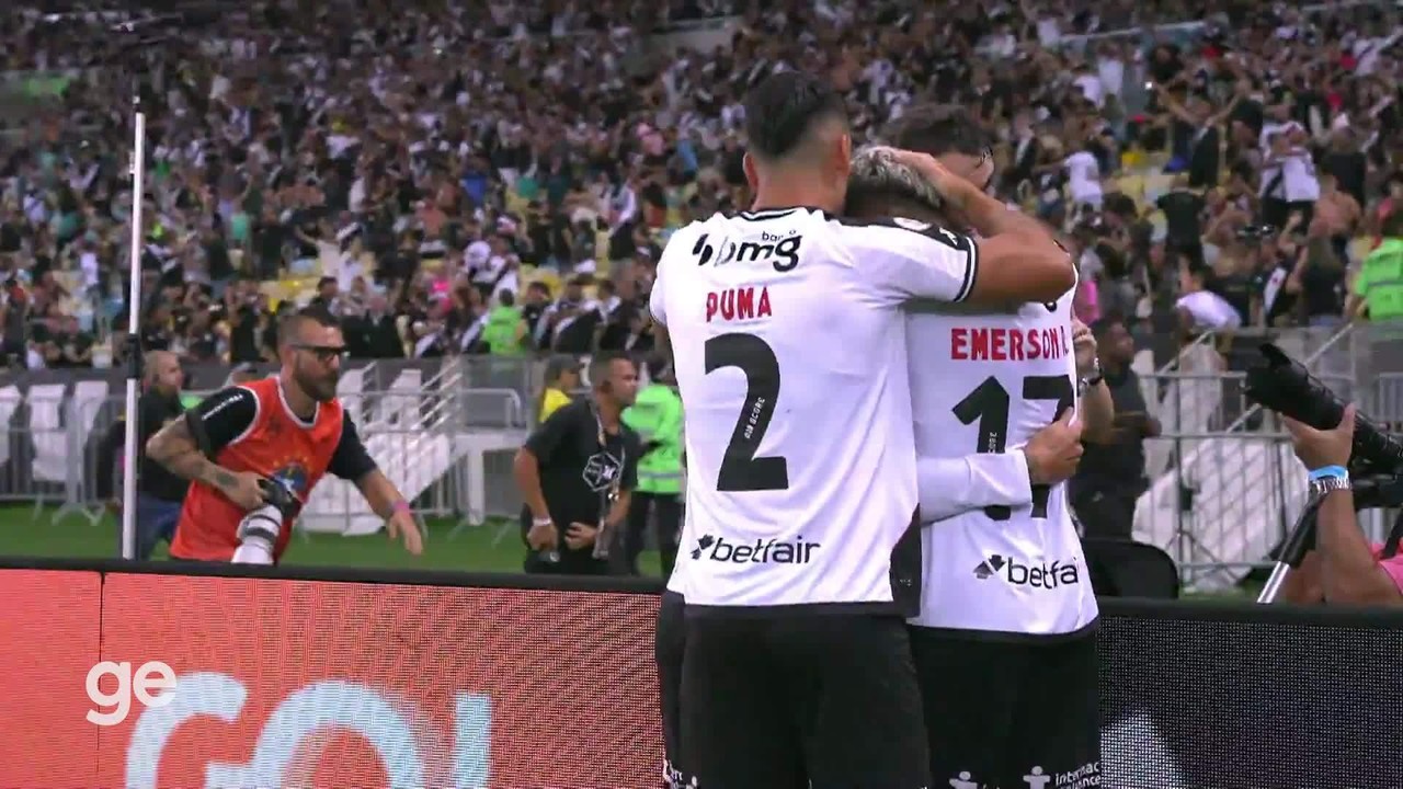 Veja oito reações ao golroletas betanoCoutinho que garantiu o empate do Vasco contra o Flamengo