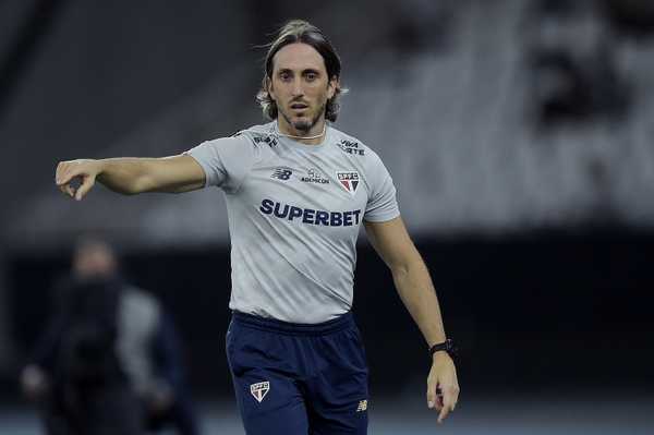 Zubeldía aposta na superação do São Paulo pela classificação na Libertadores.