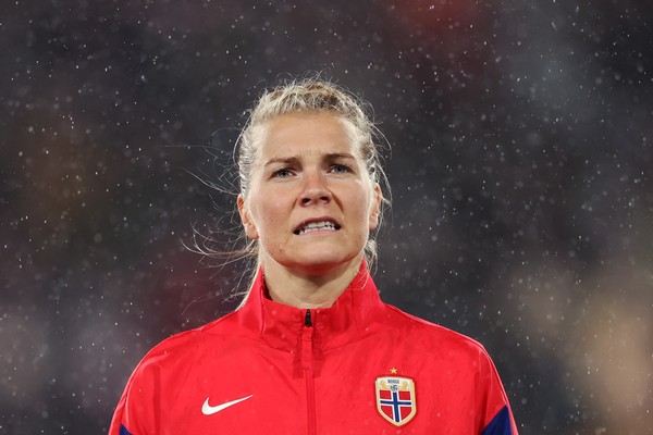 Mundial feminino: Suíça trava Noruega e mantém liderança do grupo