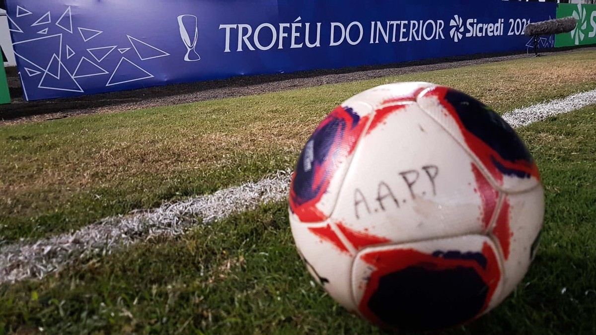 Federação Paulista de Futebol - FPF on X: Os troféus dos