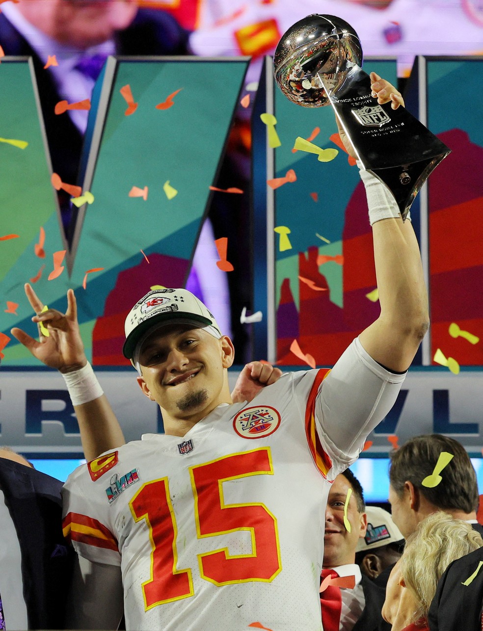 NFL All Day: liga de futebol americano lança NFTs com quarterback campeão  do Super Bowl