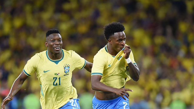 Vini Jr. e Luiz Henrique em Brasil x Panamá