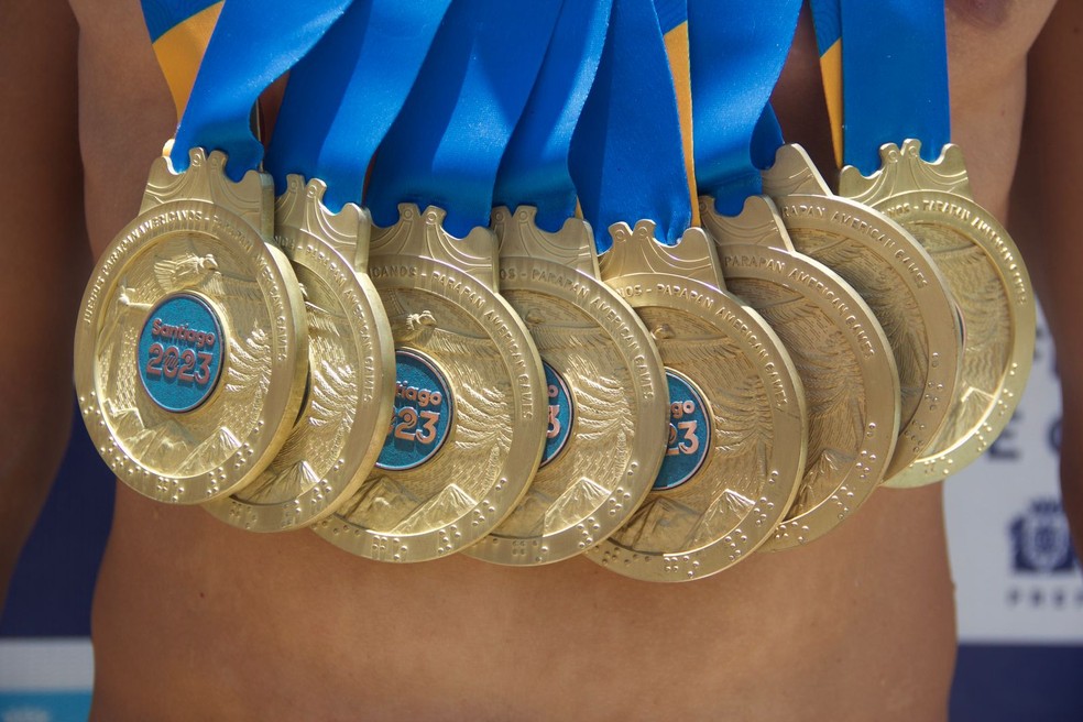 Natação de Mogi fatura 15 medalhas nos Jogos Regionais - O Popular MM
