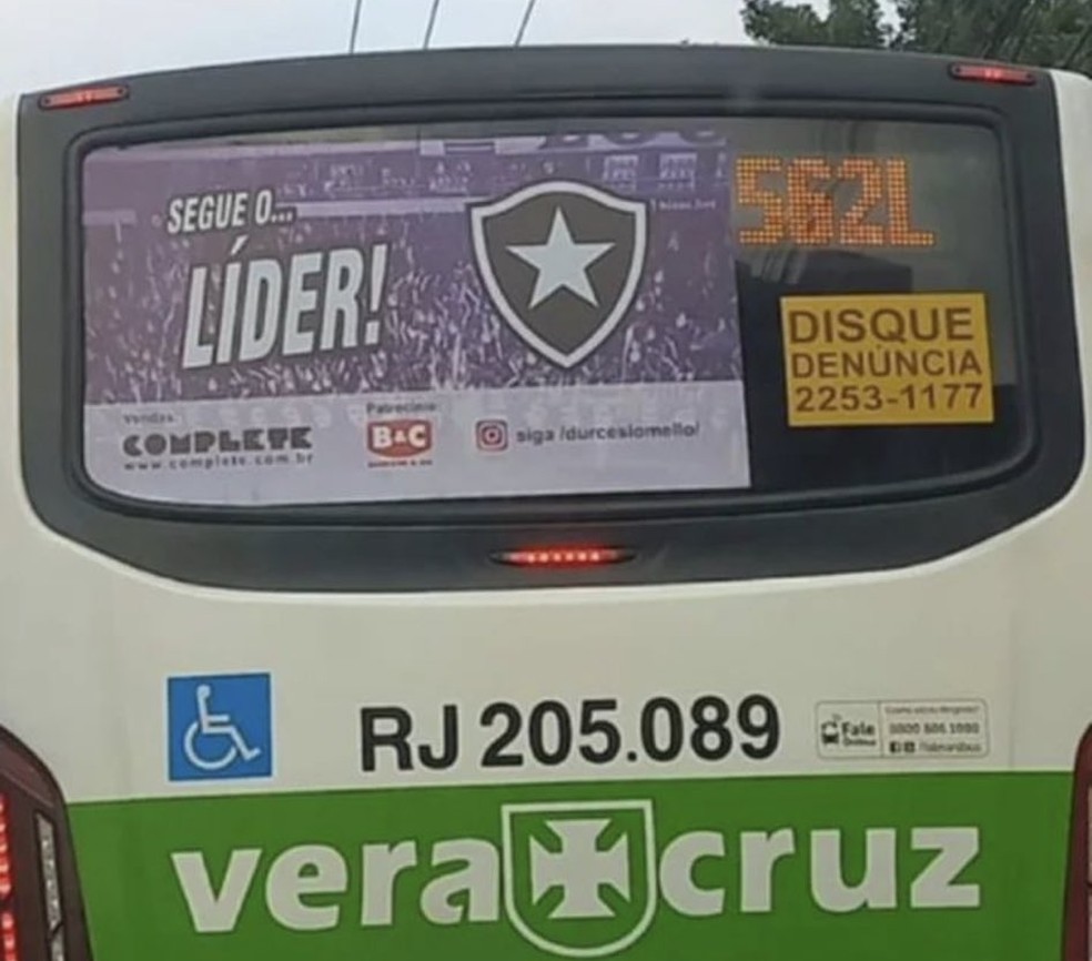 Segue o líder nos ônibus do Rio de Janeiro — Foto: Reprodução
