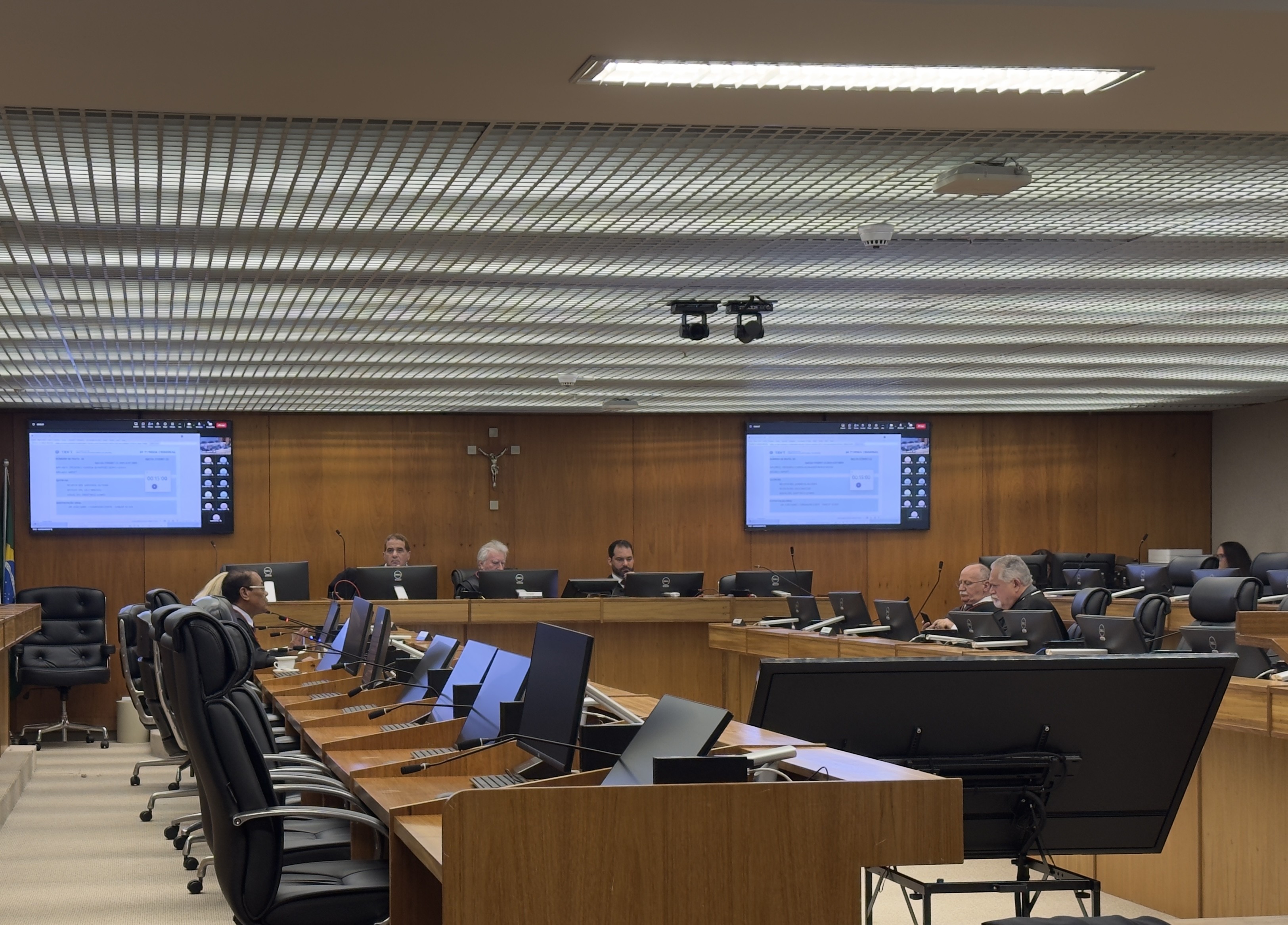 Bruno Henrique, do Flamengo, se torna réu por estelionato ao acolher recurso do MP do DF