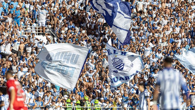 Torcida do CSA no clássico contra o CRB