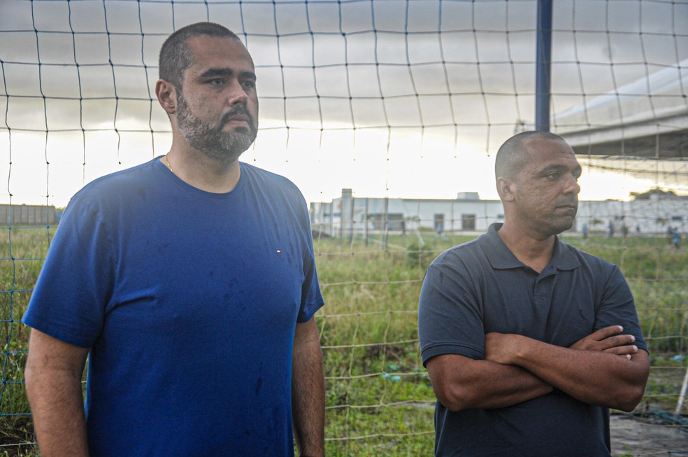 Carlos Bonatelli, executivo do CSA, e Jadson Oliveira, coordenador técnico do CSA — Foto: Augusto Oliveira/CSA