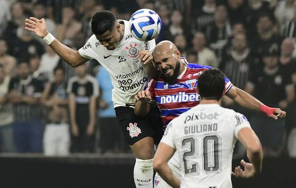 José Welison, do Fortaleza, lembra interesse do Corinthians nesta temporada: 