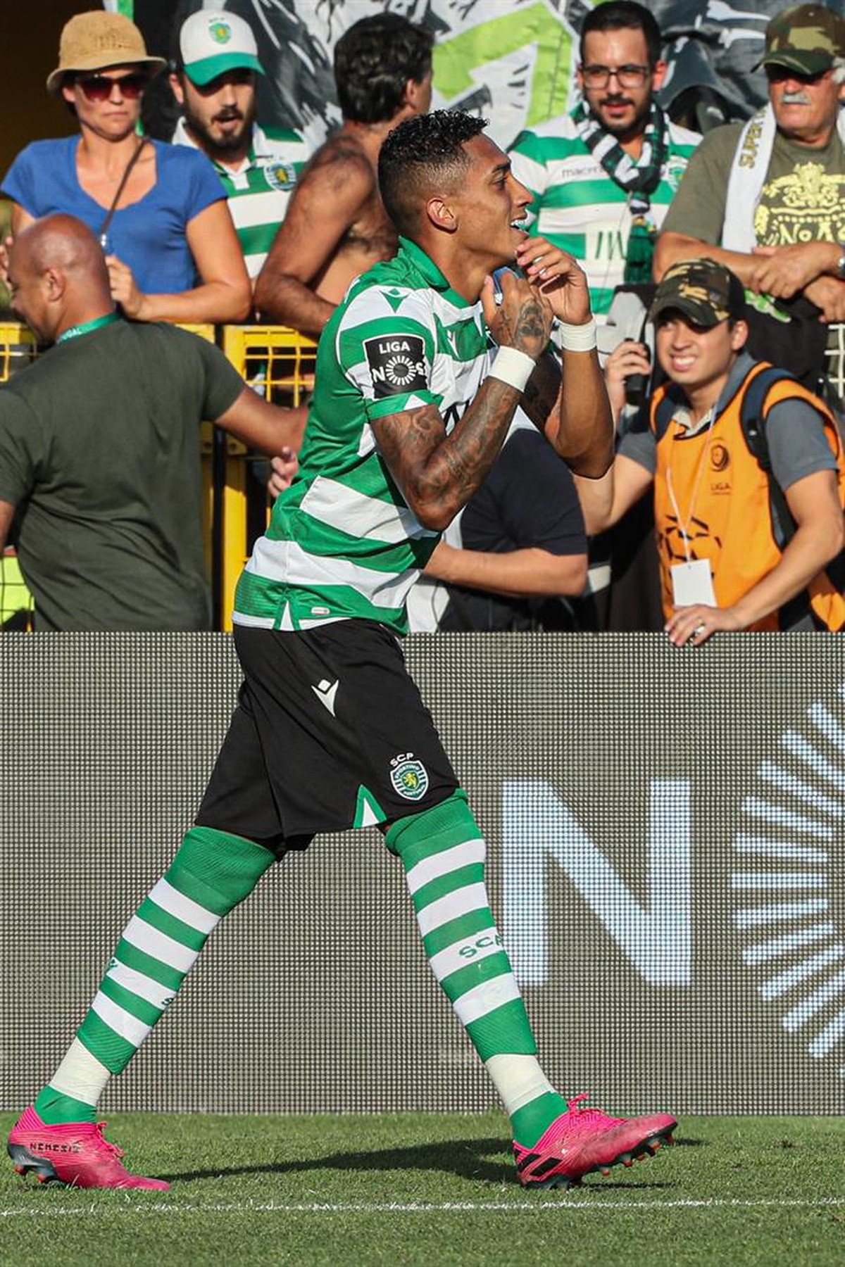 Atacante Raphinha troca o Sporting pelo Rennes em negócio de mais de R ...