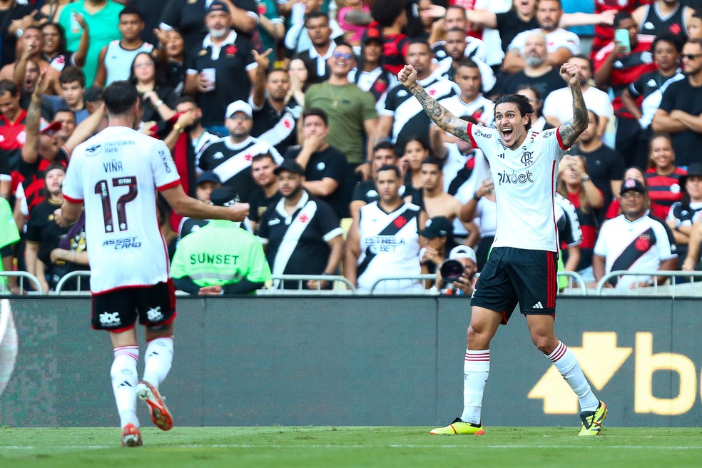 Pedro vibra muito com o gol dele na goleada por 6 a 1 do Flamengo sobre o Vasco — Foto: Gilvan de Souza/Flamengo