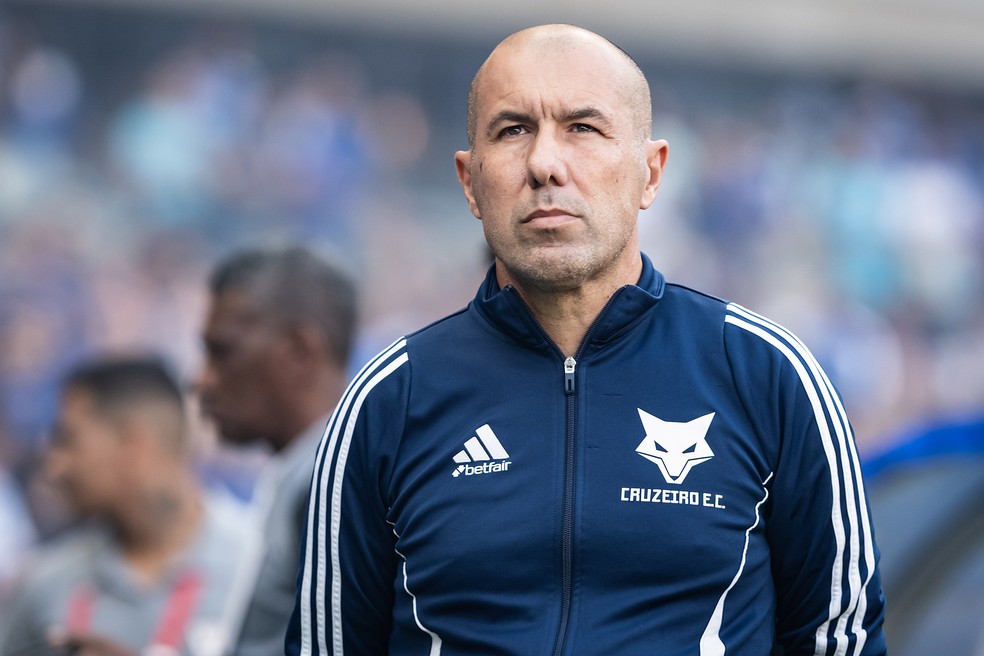 Leonardo Jardim durante o jogo entre Cruzeiro e Juventude — Foto: Gustavo Aleixo/Cruzeiro