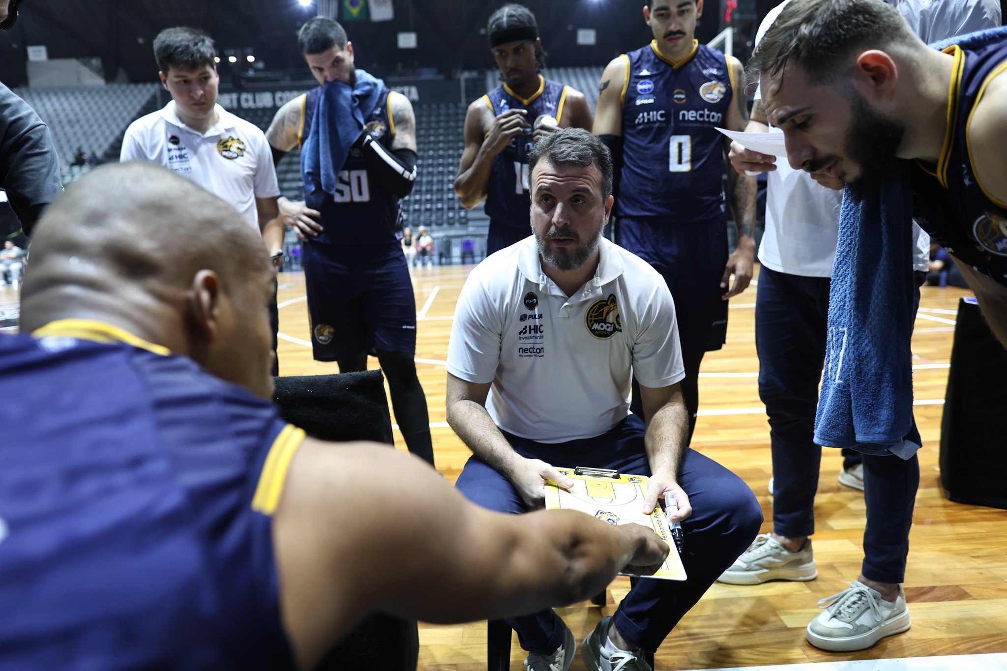 Penna destaca time "valente" em classificação do Mogi à final do Paulista de basquete