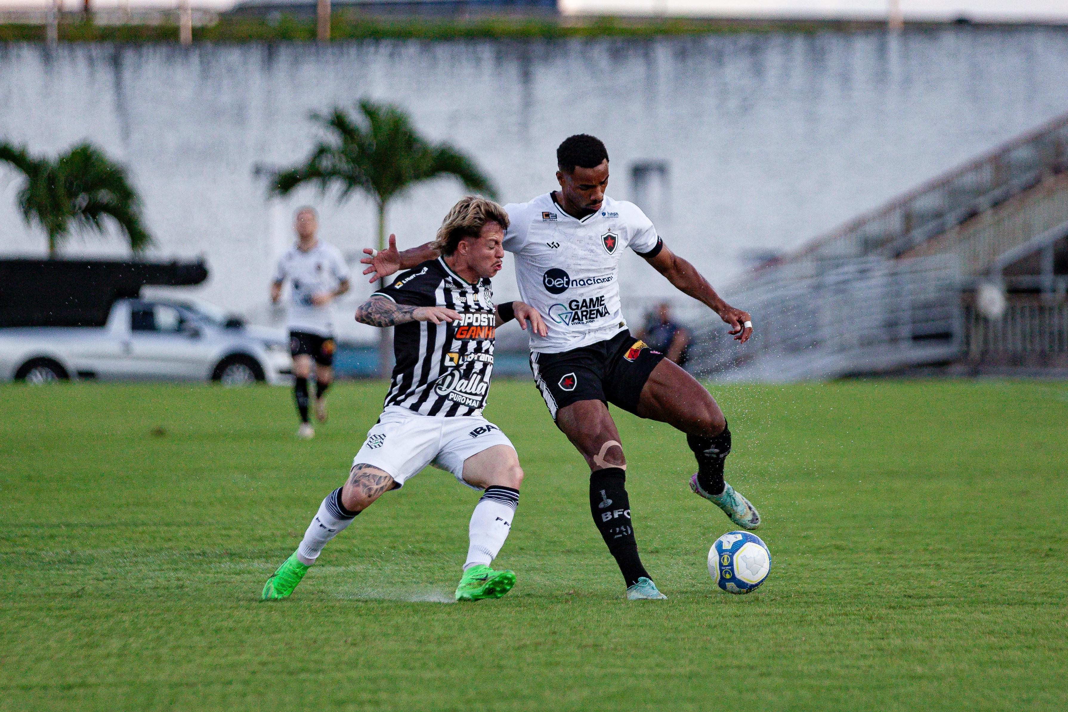 Figueirense X Botafogo-pb