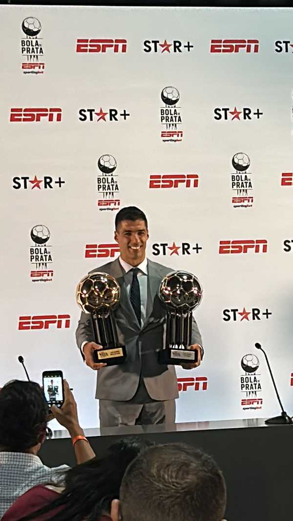 Suárez valoriza carinho de torcida do Grêmio e de rivais no Brasileiro: Fica essa lembrança