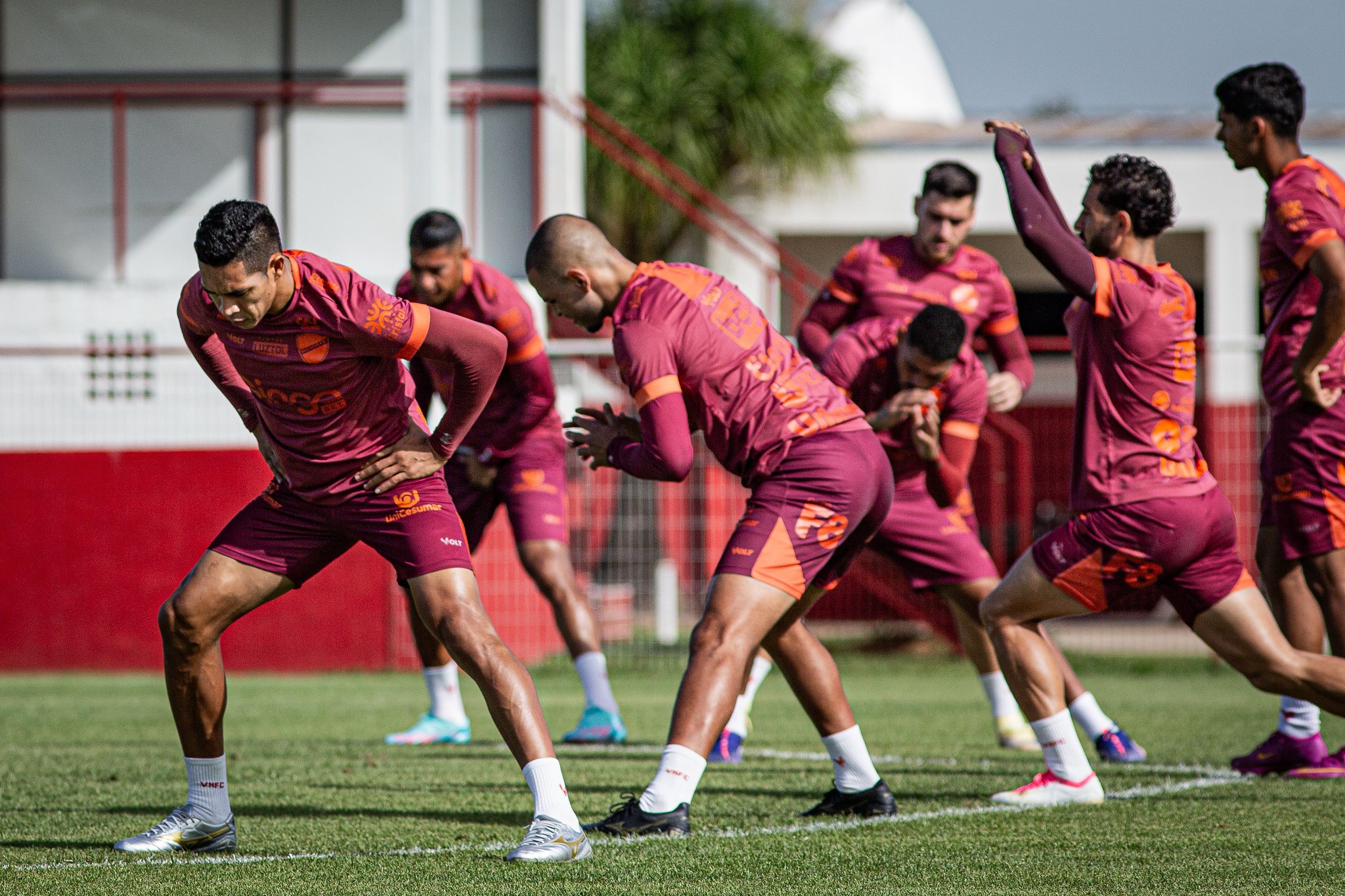 Sem vencer há sete jogos, Vila Nova segue com mais chance de cair do ...