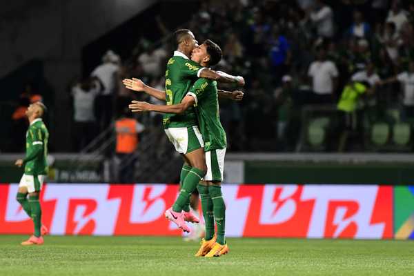 Destaques no Palmeiras: Vitor Reis e Caio Paulista se destacam em vitória.