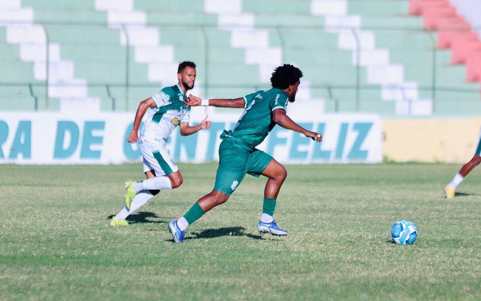 Nacional de Patos vence o Globo FC por 2 a 1, e entra no G4 do