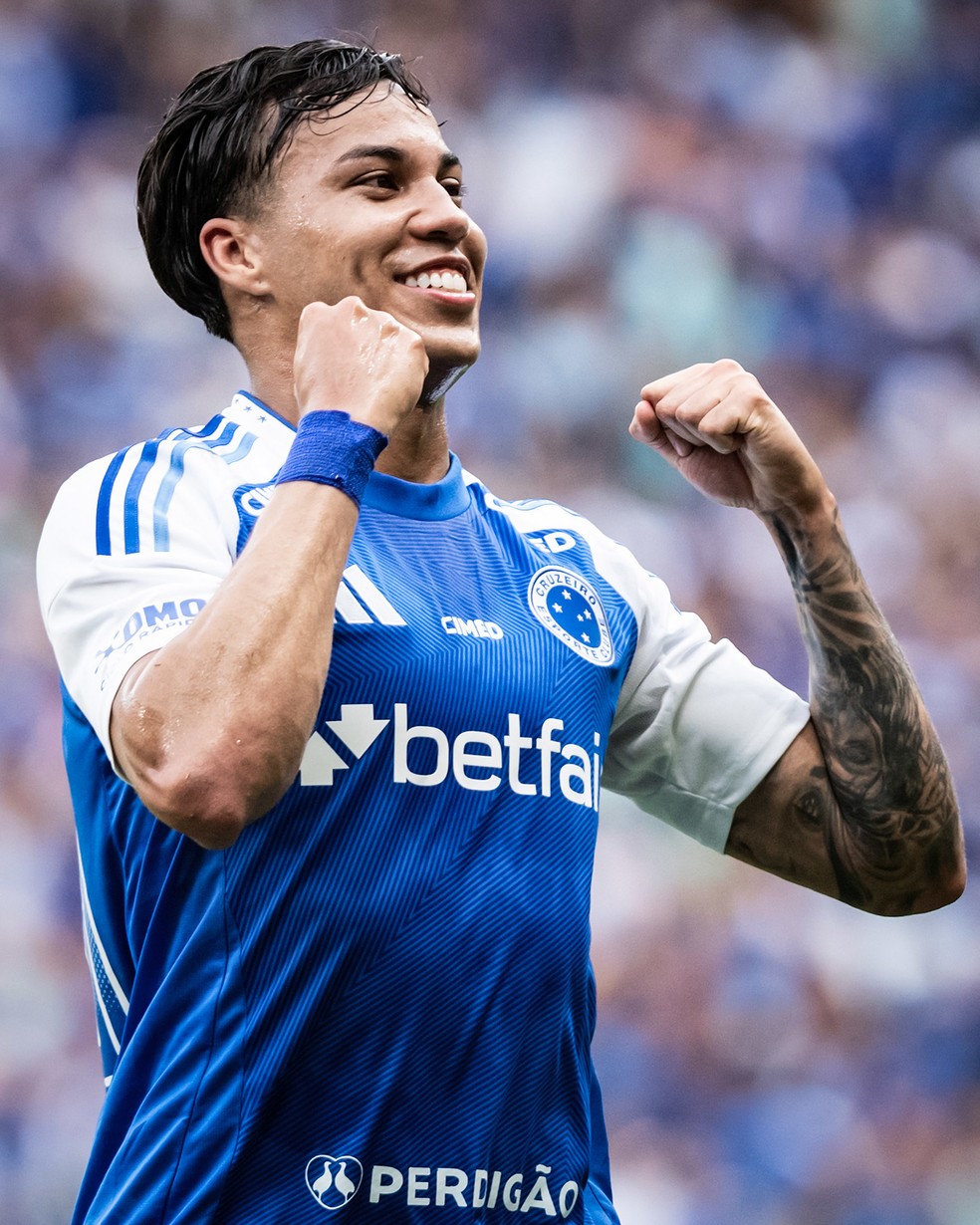Kaio Jorge comemora gol do Cruzeiro contra o Vitória, pelo Brasileirão — Foto: Gustavo Aleixo/Cruzeiro