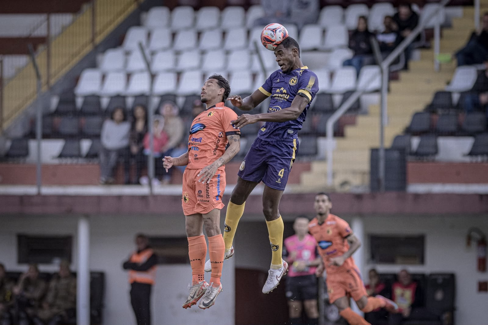 Santa Catarina busca empate com Nação e segue líder da Copa SC