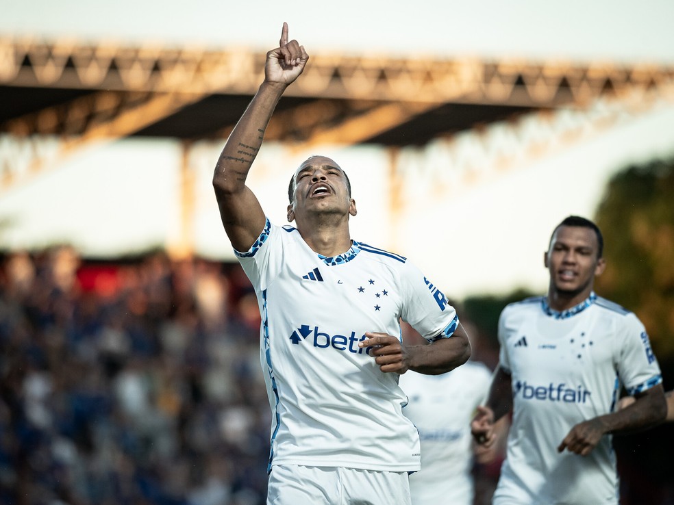 Matheus Pereira comemora gol pelo Cruzeiro — Foto: Staff Images/Cruzeiro