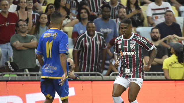 Douglas Costa em Fluminense x Sampaio Corrêa