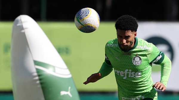 Ausência de Murilo pode alterar esquema tático do Palmeiras para clássico decisivo.