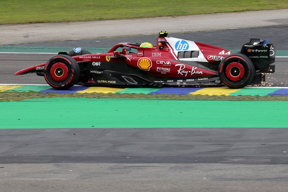Lewis Hamilton no GP de São Paulo de Fórmula 1 — Foto: Anni Graf - Formula 1/Formula 1 via Getty Images
