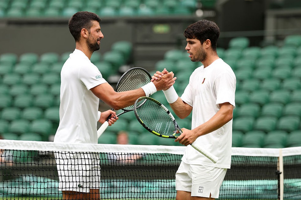 Alcaraz precisa conseguir feito inédito contra Djokovic para chegar à final do US Open