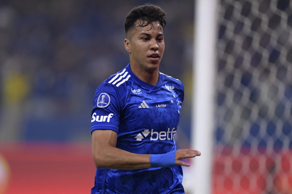 Kaio Jorge vai desfalcar o Cruzeiro no jogo contra o Grêmio — Foto: DOUGLAS MAGNO / AFP