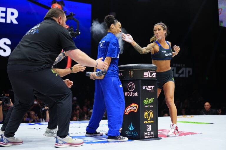 Ellie Dempster vence luta principal do Power Slap 21 e vira primeira campeã