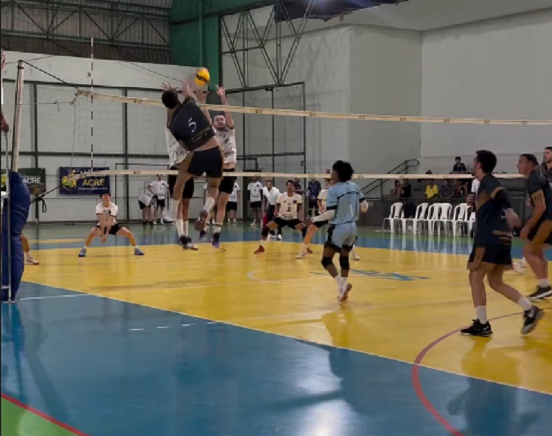 Corpo Academia e Teles dominam abertura da Etapa Rio Branco do Acreano de Vôlei Masculino