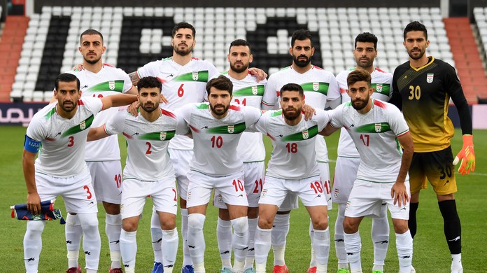 Jogador iraniano reclama de perguntas sobre protestos: Estamos aqui para  jogar futebol, Copa do Mundo