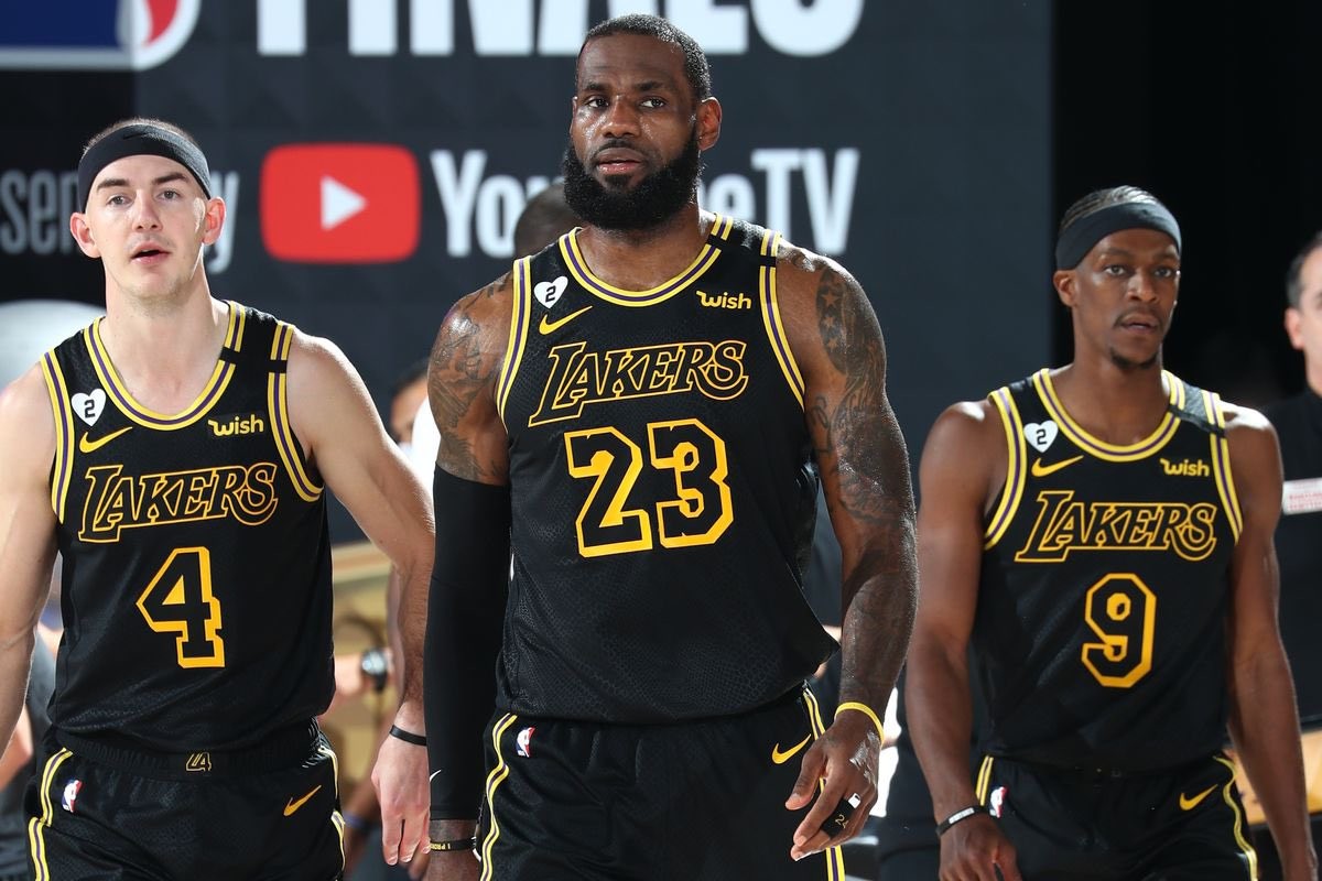 Lakers usarão uniforme 