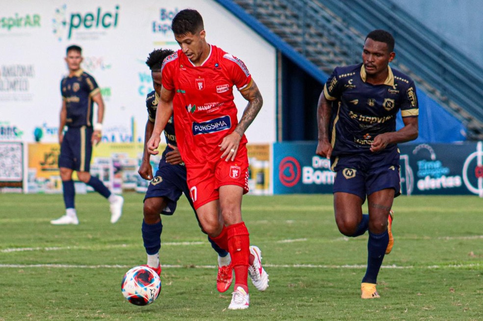 Esdras, ex-Nacional, em atua&ccedil;&atilde;o no Barez&atilde;o diante do Princesa &mdash; Foto: Fernando Vasconcelos/Ag&ecirc;ncia Esportiva LB