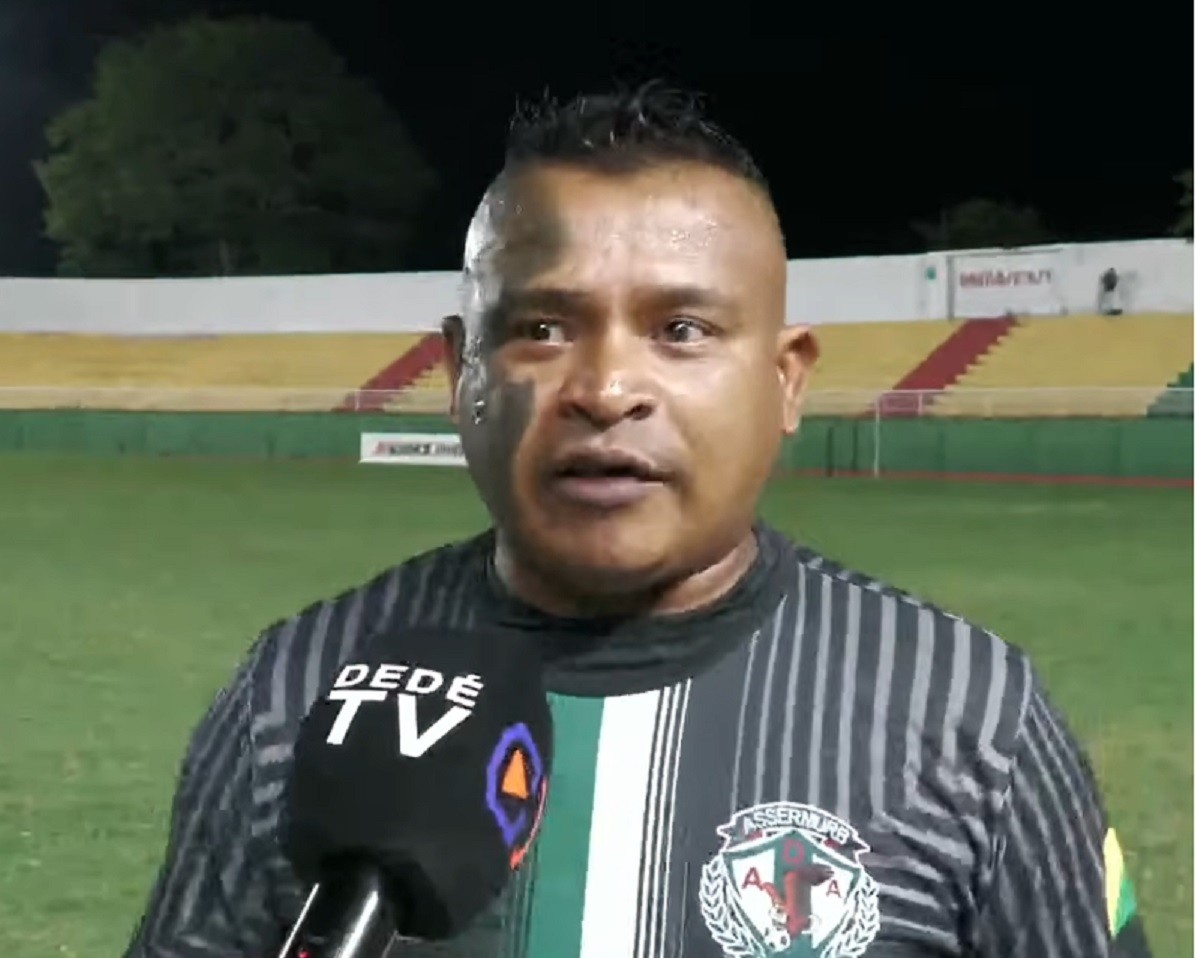 Técnico da Assermurb festeja título inédito e vaga no Brasileiro Feminino Sub-20 de 2027