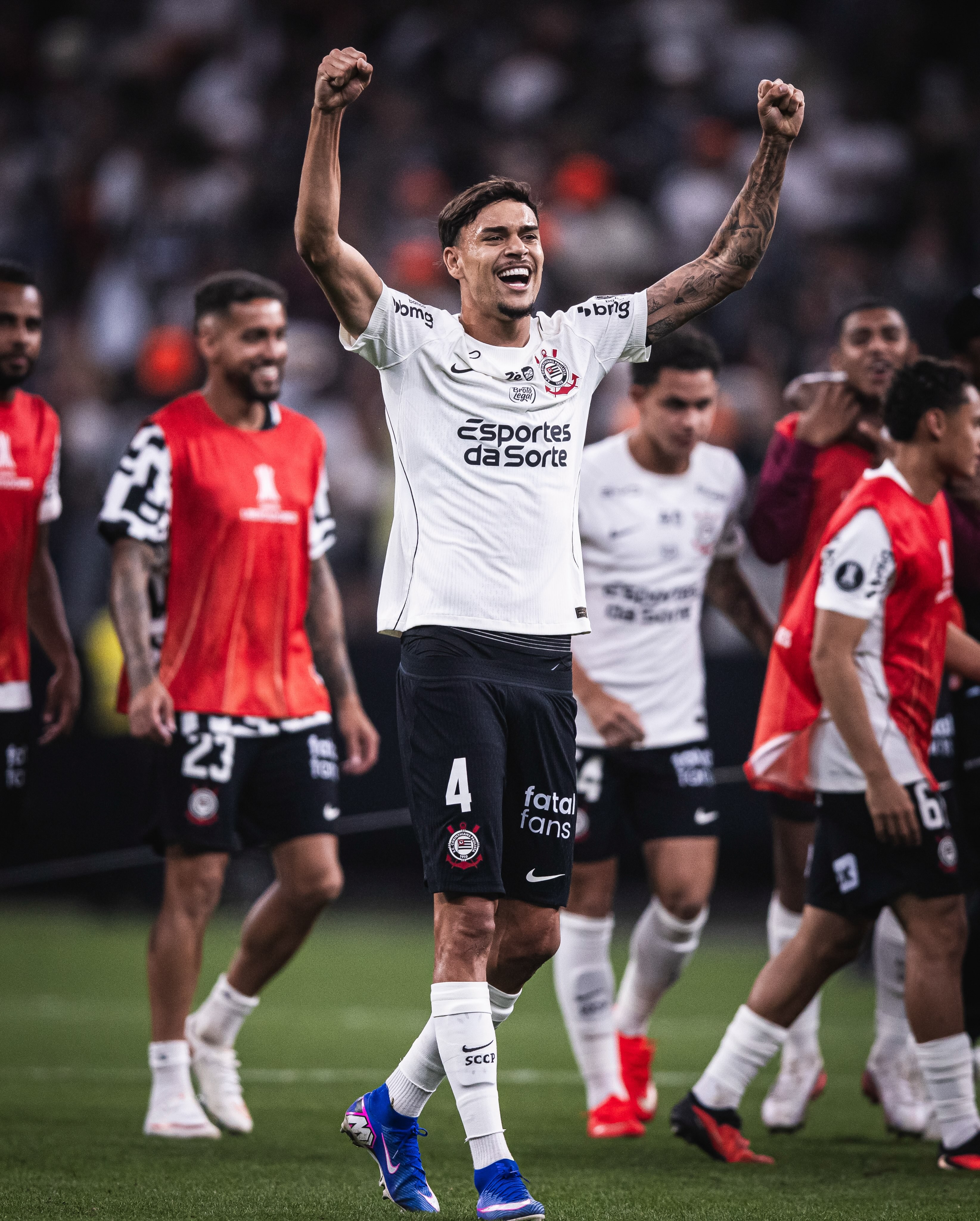 Tchoca pode ser titular no Corinthians em jogo decisivo contra a Chapecoense
