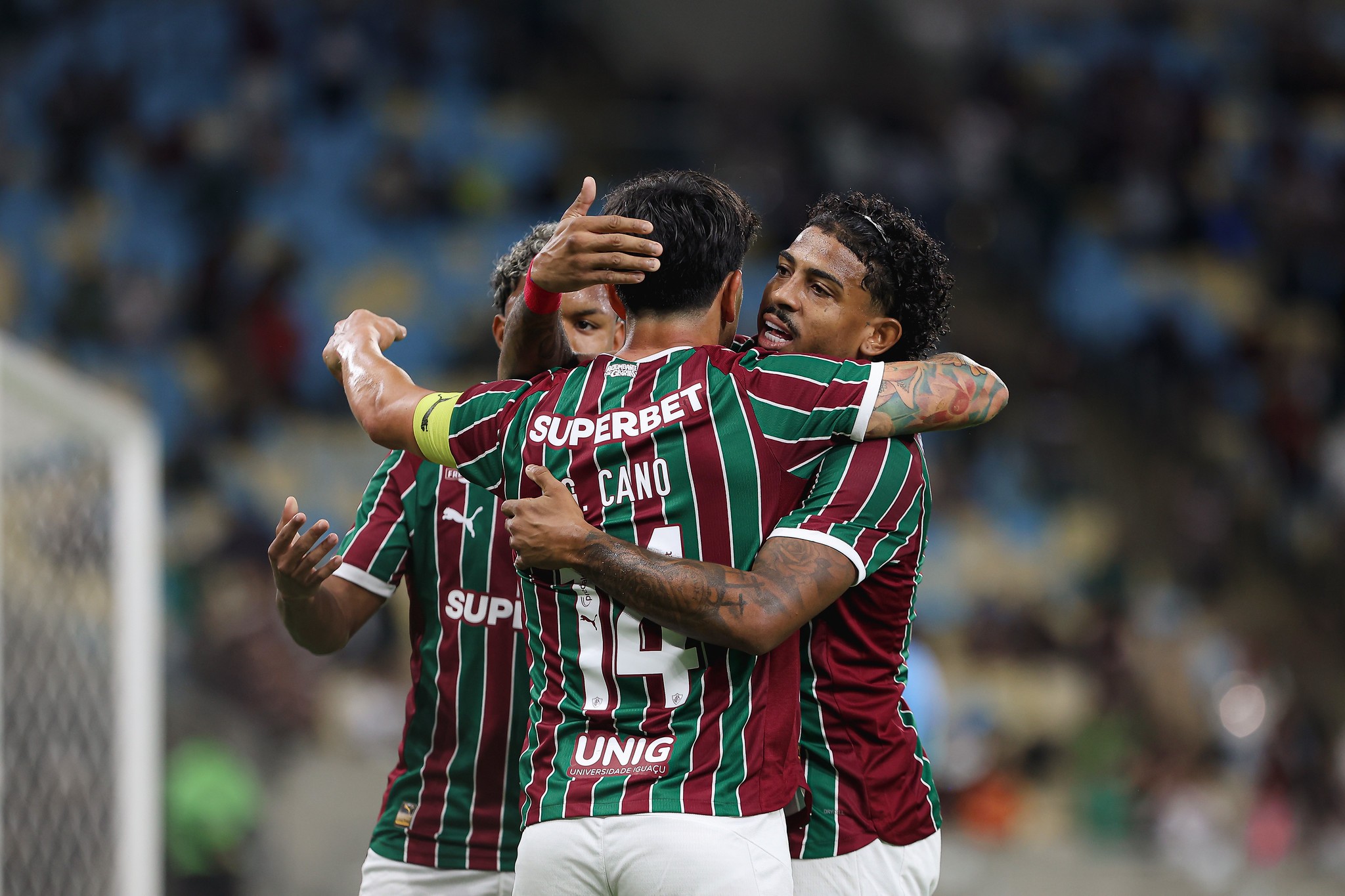 Fluminense brilha e goleia Nova Iguaçu em amistoso com estreia de Hulk