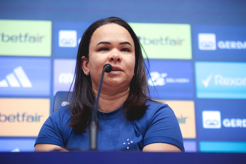 Bárbara Fonseca, diretora de futebol feminino do Cruzeiro