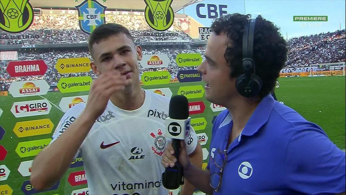 Moscardo chora ao descobrir convocação para Seleção em intervalo de jogo do Corinthians