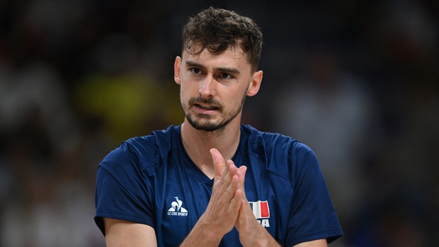 Patry foi o grande nome de Fran&ccedil;a x Pol&ocirc;nia