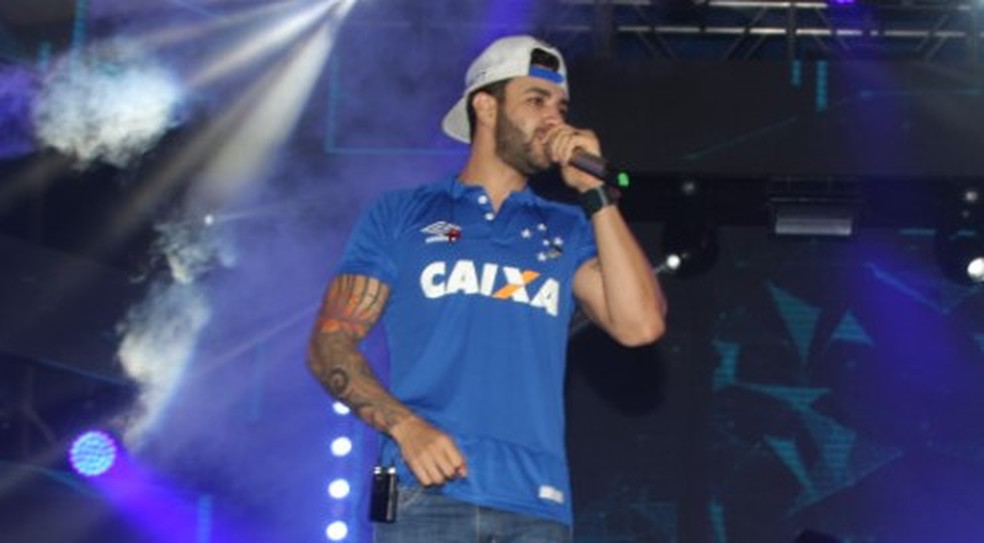 Cantor Gusttavo Lima, torcedor do Cruzeiro — Foto: Divulgação