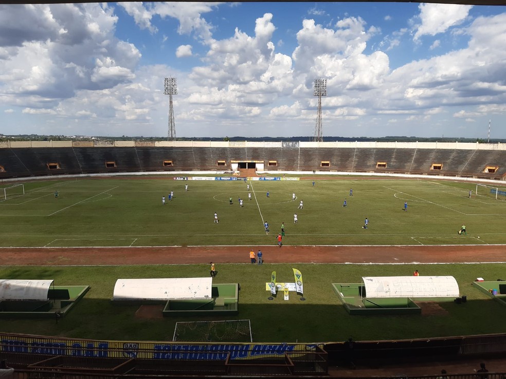 Dourados x Aquidauanense - Estádio Douradão, Dourados - 9ª rodada do Campeonato Sul-Mato-Grossense 2025 — Foto: Nádia Nicolau/TV Morena